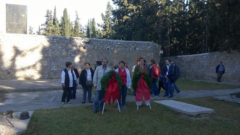 Κατάθεση στεφανιών στο σκοπευτήριο της Καισαριανής