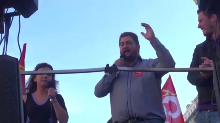 Αλληλεγγύη του ΠΑΜΕ στις κινητοποιήσεις των εργαζομένων της Γαλλίας ενάντια στα αντεργατικά μέτρα της κυβέρνησης Μακρόν