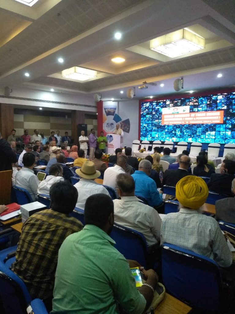 Το ΠΑΜΕ Στο Συνέδριο Της Διεθνούς Οργάνωσης Ενέργειας Της ΠΣΟ