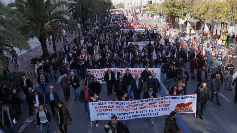 28 de Noviembre Huelga masiva y militante en Grecia