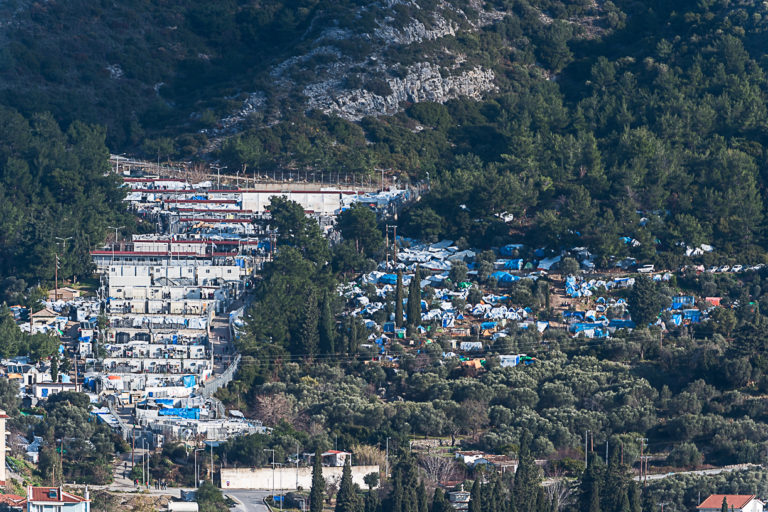 Οι υποσχέσεις και τα Ψέματα Της Κυβέρνησης Δεν Ζεσταίνουν Την Παγωμένη Κόλαση των προσφύγων σε Σάμο και Λέσβο