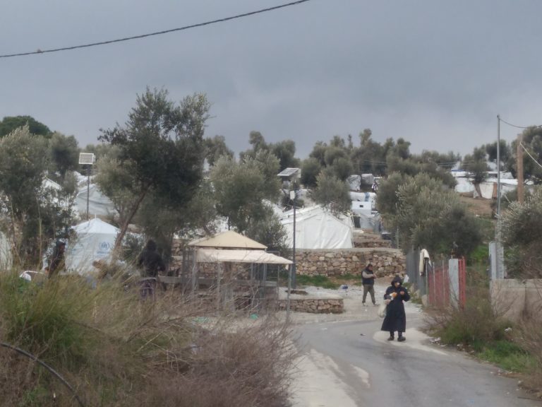 Συλλαλητήριο για το προσφυγικό οργανώνει το Παλλεσβιακό Εργατικό Κέντρο την Πέμπτη 7 Φλεβάρη στις 18.30 στην πλατεία Σαπφούς