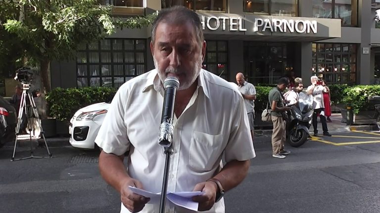 Ομιλία Η.Μαστρολέων στη κινητοποίηση έξω απο τα γραφεία της ΔΕΗ