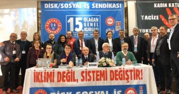 PAME en el congreso de SOSYAL Is, Turquía