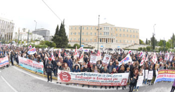 Manifestaciones militantes en Grecia para el Día Internacional de la Mujer Trabajadora