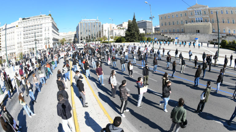 Πανεκπαιδευτικό Συλλαλητήριο – Απόσυρση του νομοσχεδίου – Να ανοίξουν σχολές και σχολεία με ασφάλεια(ΦΩΤΟ-VIDEO)