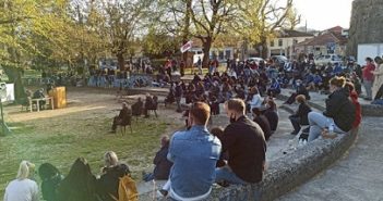 Εργατικό Κέντρο Ιωαννίνων : 26 Ιούλη ανοιχτή σύσκεψη 8μ.μ. στο Θεατράκι (Σκάλα)