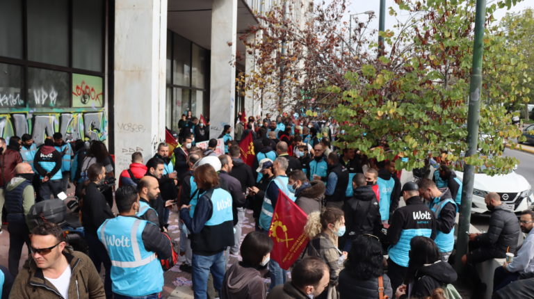 Aπό την παρέμβαση στη Wolt – Απεργία εργαζομένων Επισιτισμού Τουρισμού(VIDEO)