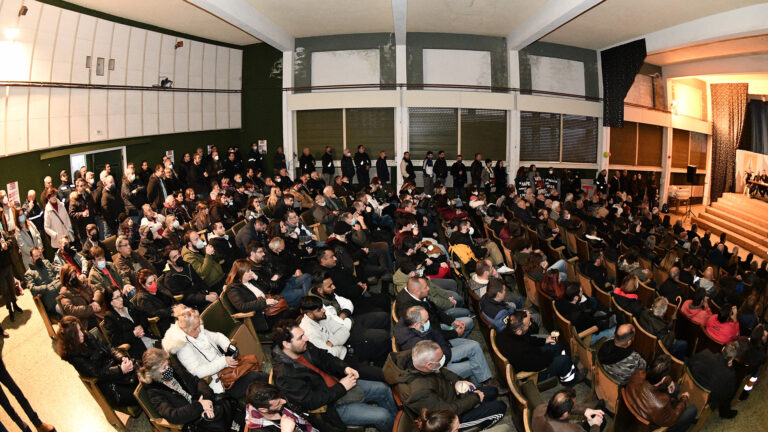 Μαζική σύσκεψη των εργαζομένων της ΛΑΡΚΟ στη Λάρυμνα(VIDEO-ΦΩΤΟ)