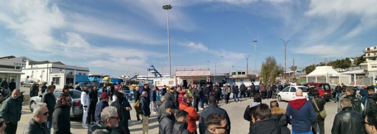 Απεργία στη Ναυπηγοεπισκευαστική Ζώνη για μέτρα ασφάλειας και τήρηση των ΣΣΕ(ΒΙΝΤΕΟ-ΦΩΤΟ)