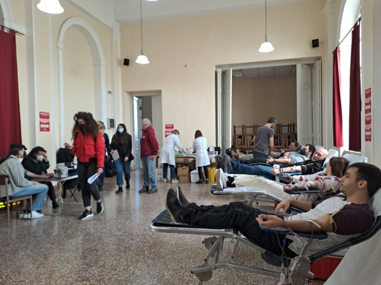Μεγάλη συμμετοχή στην αιμοδοσία αλληλεγγύης με τους λαούς Τουρκίας- Συρίας(ΒΙΝΤΕΟ-ΦΩΤΟ)