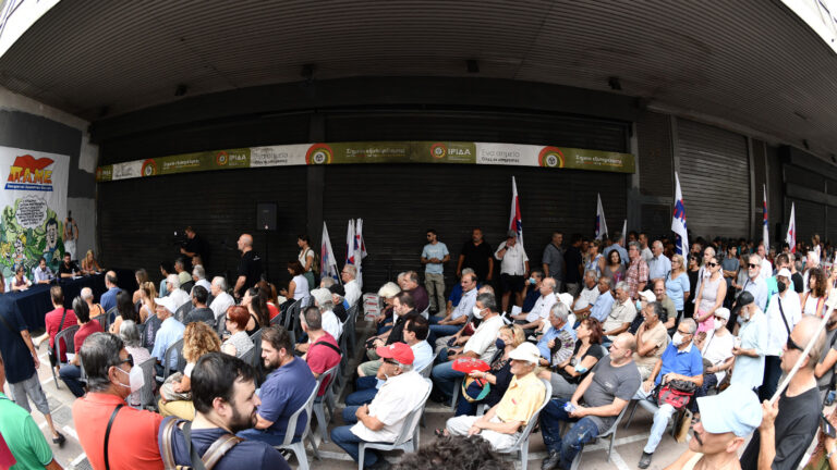 Συνέντευξη Τύπου και παράσταση διαμαρτυρίας έξω από το υπ.Εργασίας ενάντια στο αντεργατικό τερατούργημα(ΒΙΝΤΕΟ-ΦΩΤΟ)