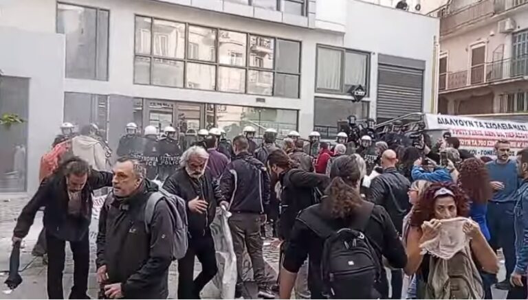 Σύλλογος Εμποροϋπαλλήλων Αθήνας: Καλούμε τους συναδέλφους να στηρίξουν τα δίκαια αιτήματα γονέων και εκπαιδευτικών Σύλλογος Εμποροϋπαλλήλων Αθήνας: Καλούμε τους συναδέλφους να στηρίξουν τα δίκαια αιτήματα γονέων και εκπαιδευτικών