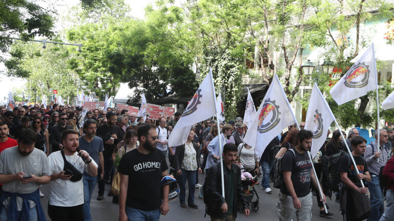 Με μεγάλη συμμετοχή εργαζομένων ο ιστορικός περίπατος του ΠΑΜΕ στη Θεσσαλονίκη για τον Μάη του ’36(ΒΙΝΤΕΟ – ΦΩΤΟ)